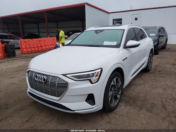 2021 AUDI E-TRON PREMIUM QUATTRO