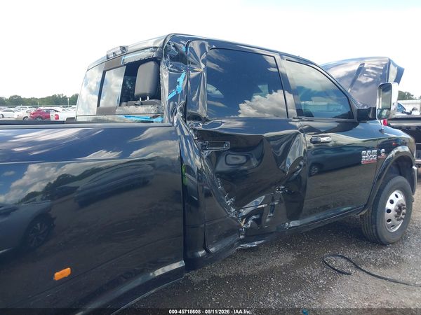 2016 RAM 3500 LARAMIE