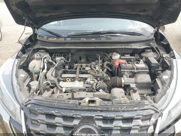 2023 NISSAN KICKS SR XTRONIC CVT