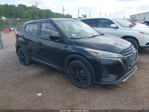 2023 NISSAN KICKS SR XTRONIC CVT