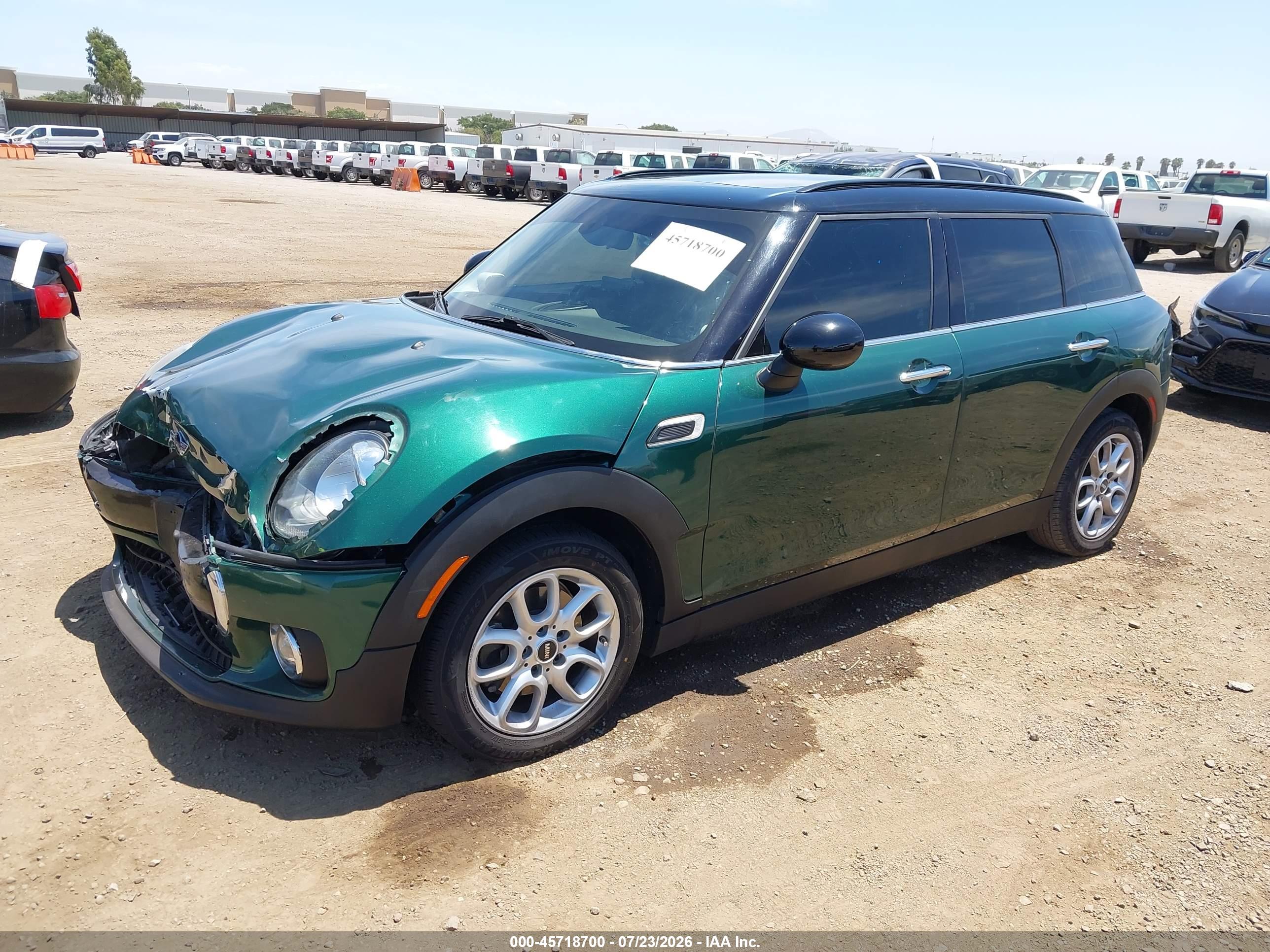 2016 MINI CLUBMAN COOPER