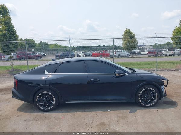 2025 KIA K4 GT-LINE