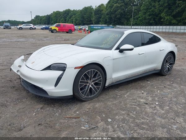 2021 PORSCHE TAYCAN