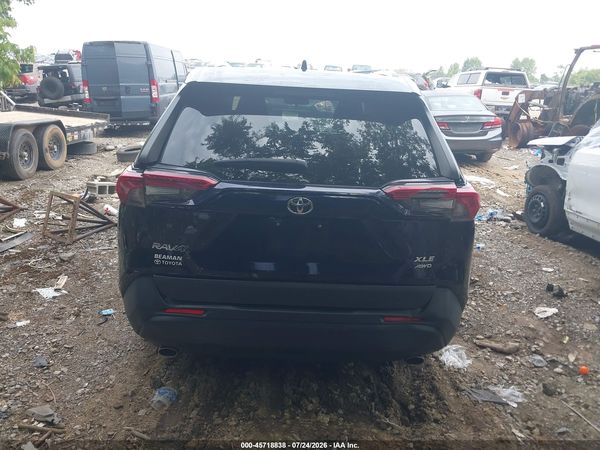 2023 TOYOTA RAV4 XLE