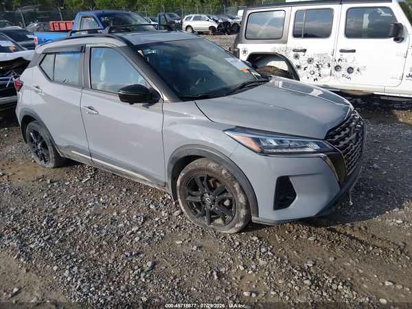 2023 NISSAN KICKS SR XTRONIC CVT