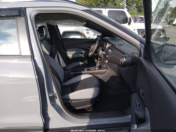 2023 NISSAN KICKS SR XTRONIC CVT