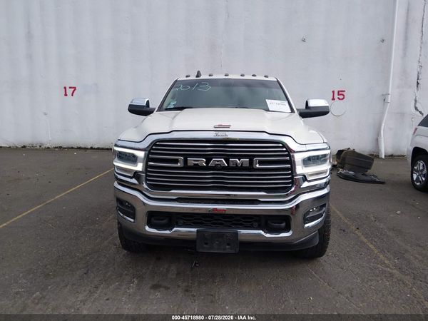 2021 RAM 3500 LARAMIE  4X4 8' BOX