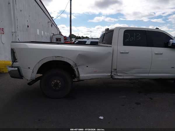 2021 RAM 3500 LARAMIE  4X4 8' BOX