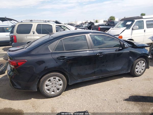 2022 KIA RIO LX