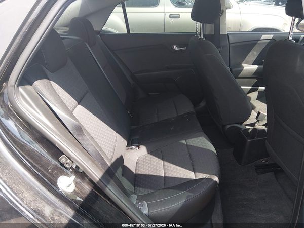 2022 KIA RIO LX