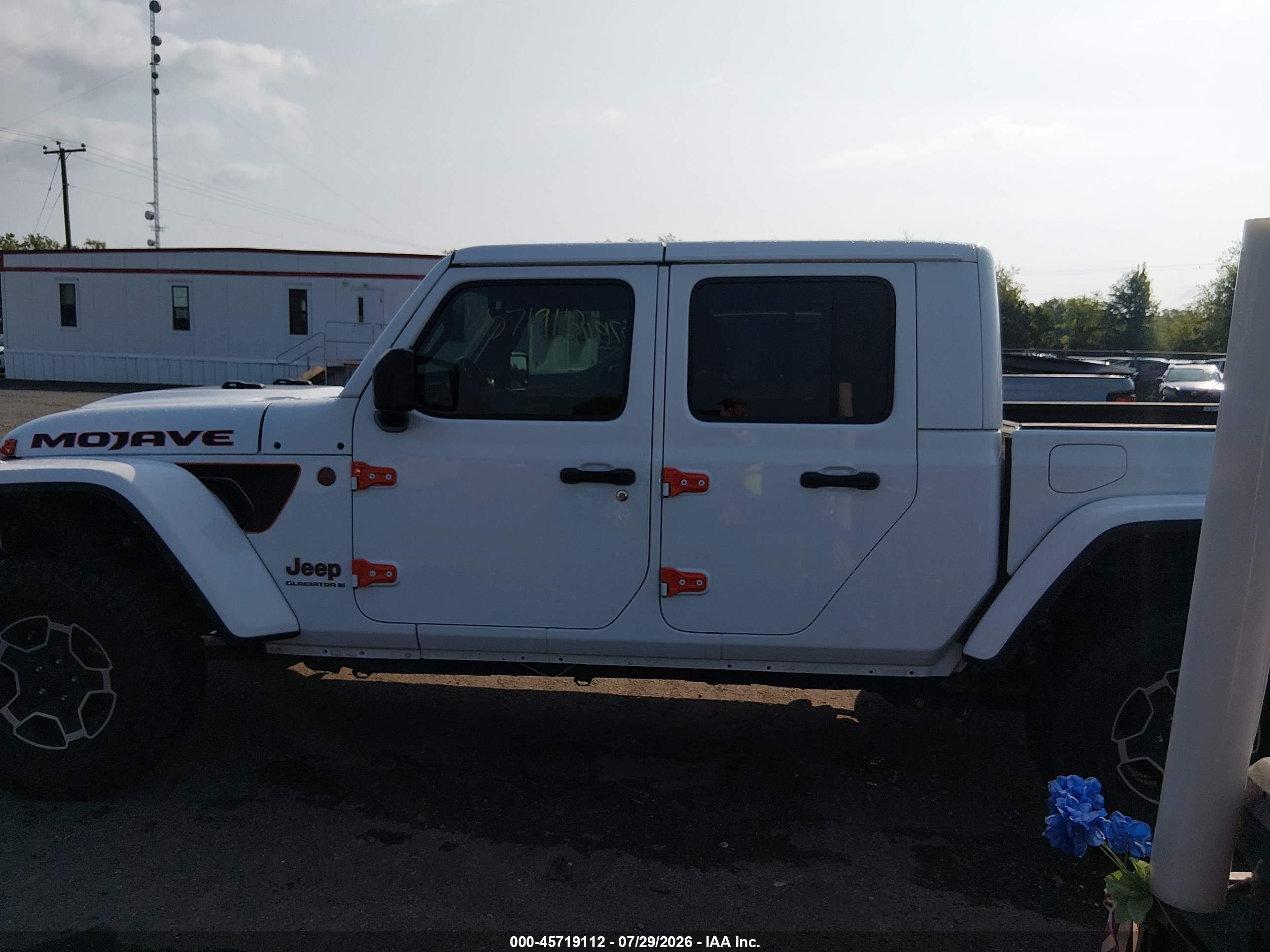 2023 JEEP GLADIATOR MOJAVE 4X4