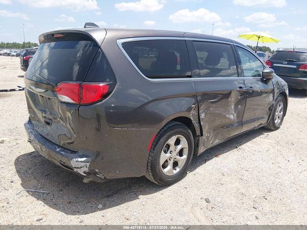 2017 CHRYSLER PACIFICA LX