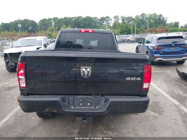 2018 RAM 1500 EXPRESS  4X4 6'4 BOX