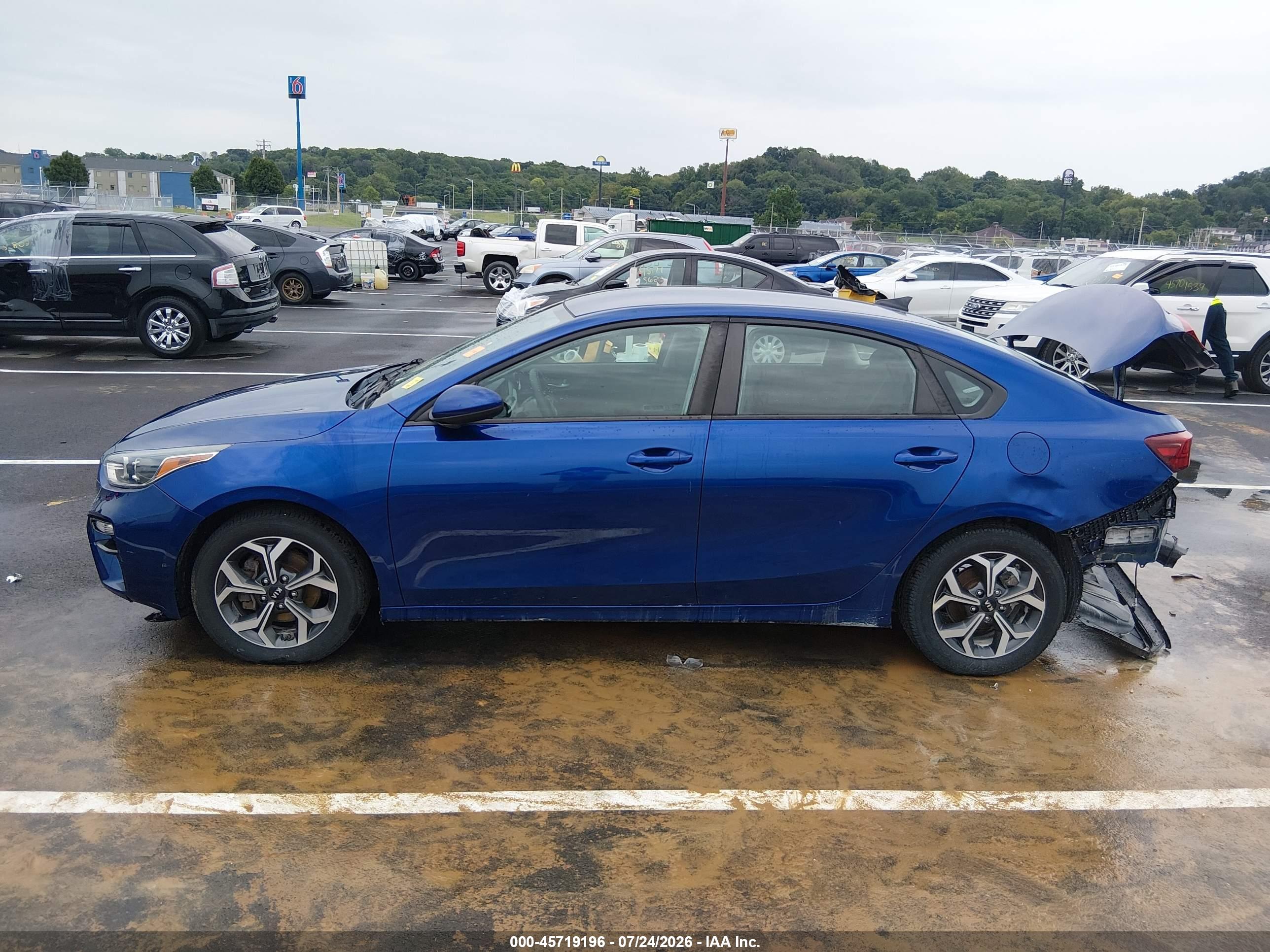 2019 KIA FORTE LXS