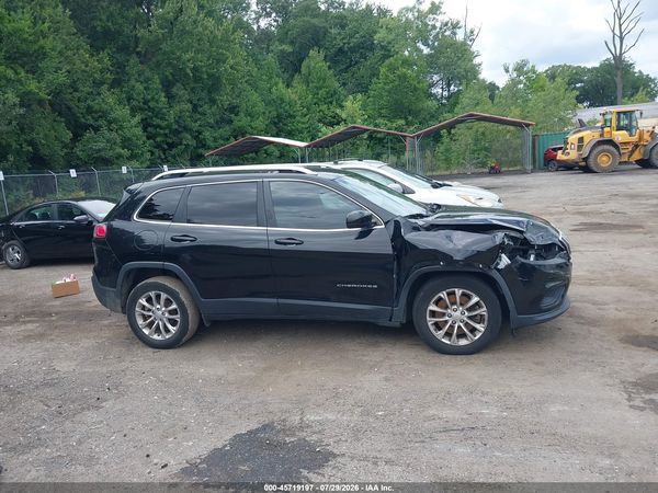 2019 JEEP CHEROKEE LATITUDE FWD