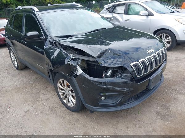 2019 JEEP CHEROKEE LATITUDE FWD
