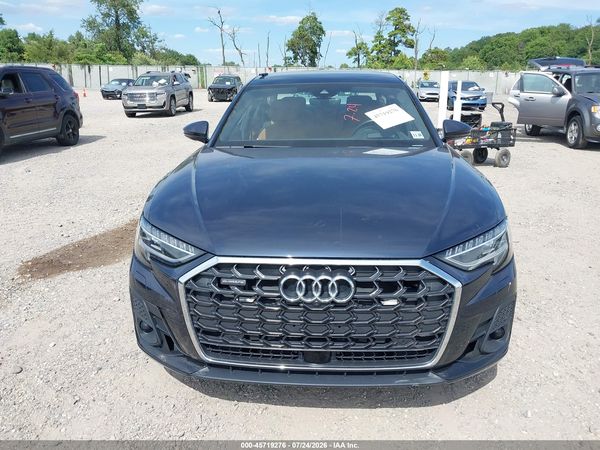 2024 AUDI A8