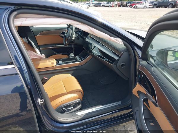 2024 AUDI A8