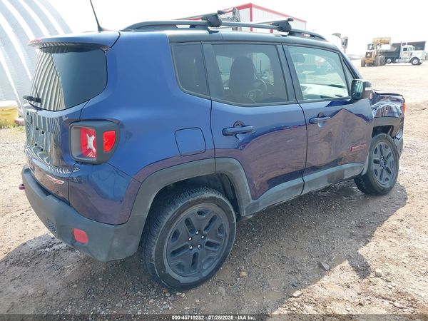 2018 JEEP RENEGADE TRAILHAWK 4X4