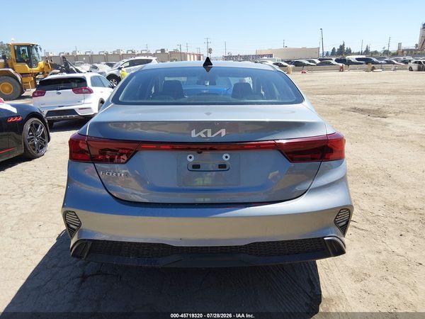 2022 KIA FORTE LXS