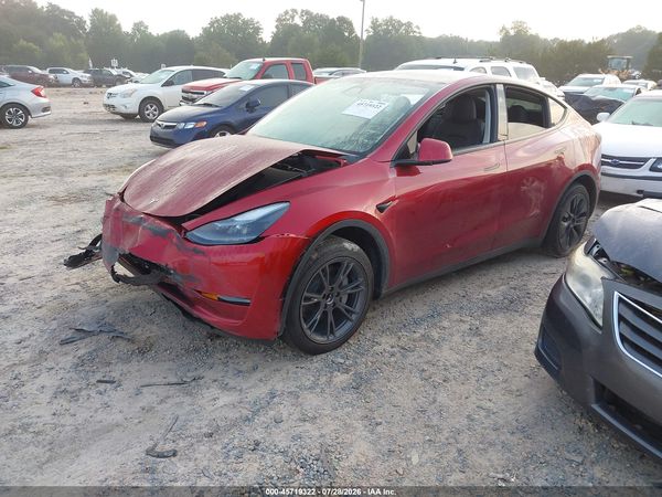 2024 TESLA MODEL Y