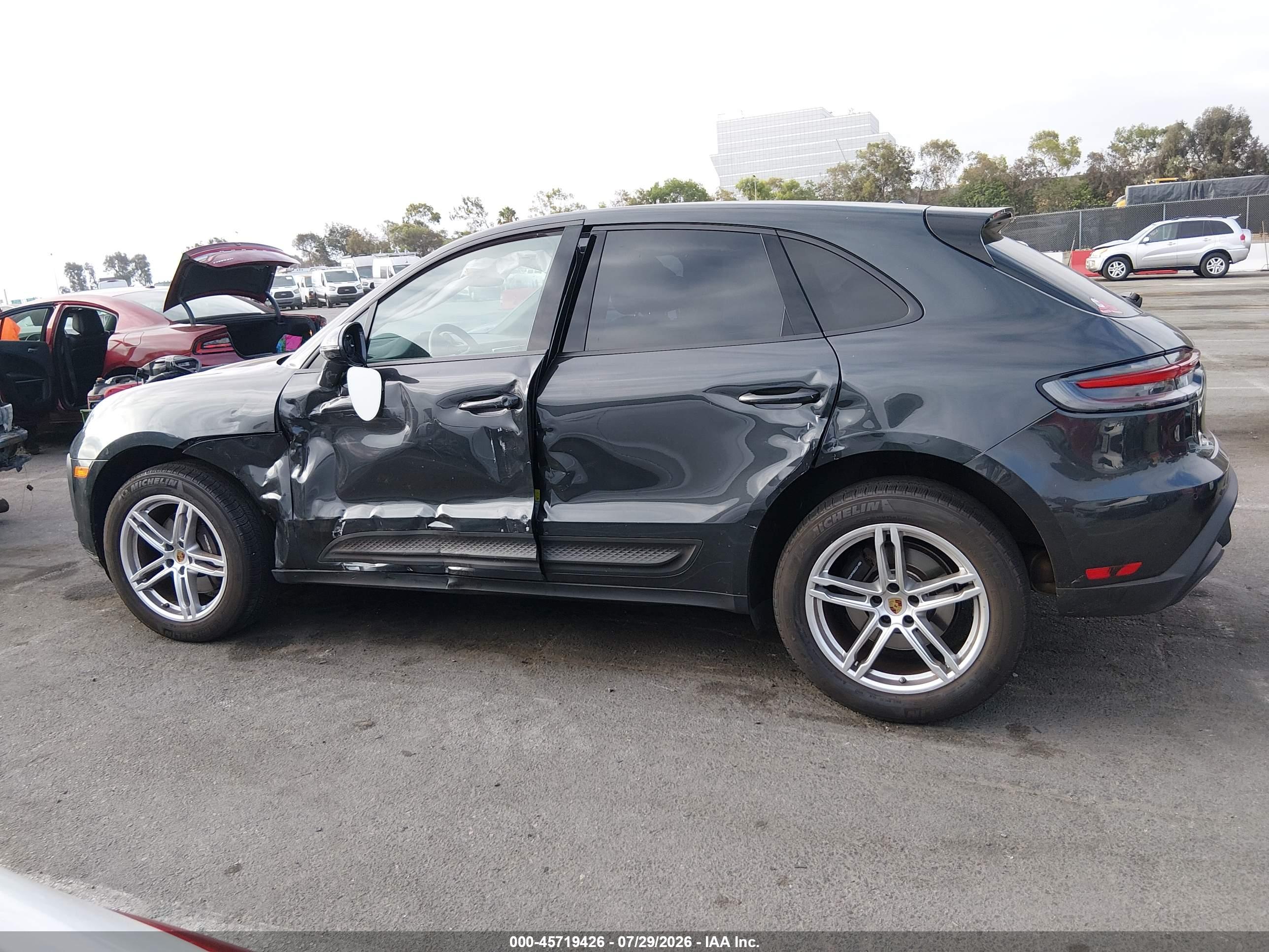 2024 PORSCHE MACAN T