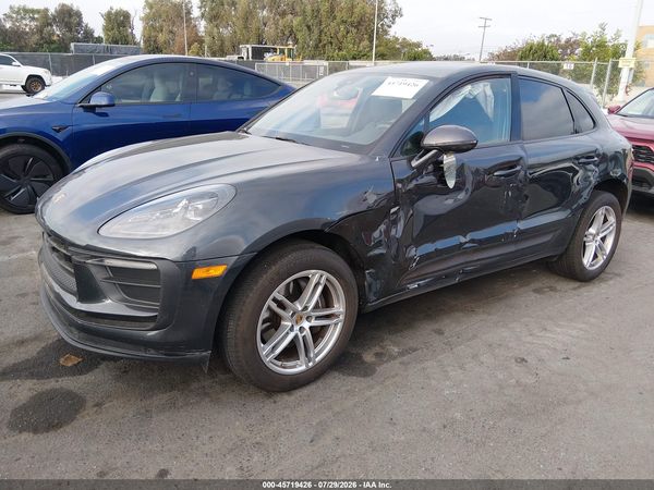2024 PORSCHE MACAN T