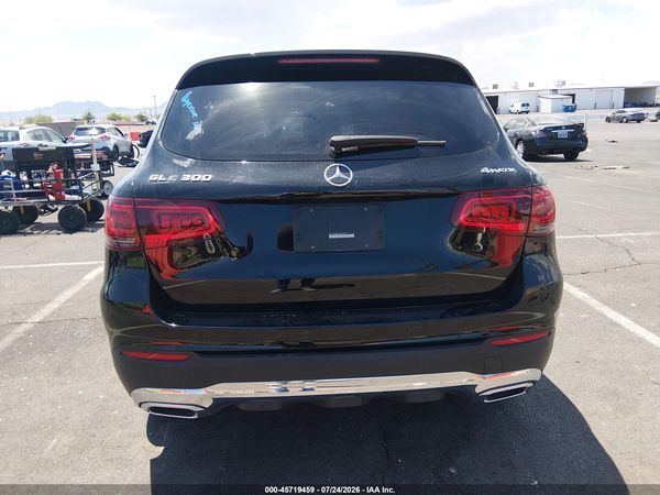 2022 MERCEDES-BENZ GLC 300 4MATIC SUV