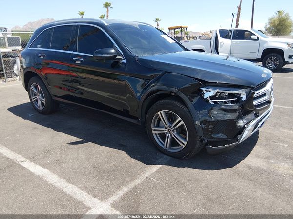 2022 MERCEDES-BENZ GLC 300 4MATIC SUV