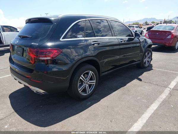 2022 MERCEDES-BENZ GLC 300 4MATIC SUV