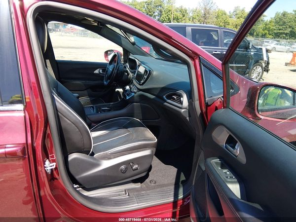 2021 CHRYSLER PACIFICA LIMITED AWD — I5