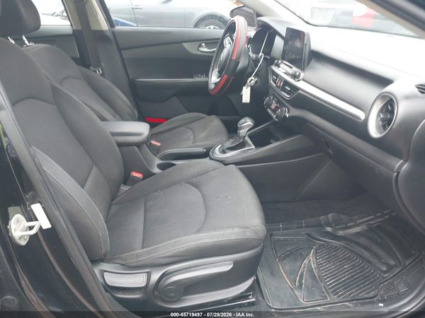 2019 KIA FORTE LXS