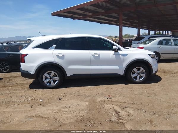 2023 KIA SORENTO LX