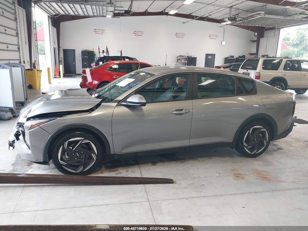 2025 KIA K4