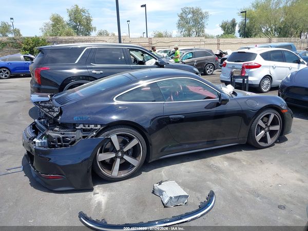 2025 PORSCHE 911 CARRERA/CARRERA T