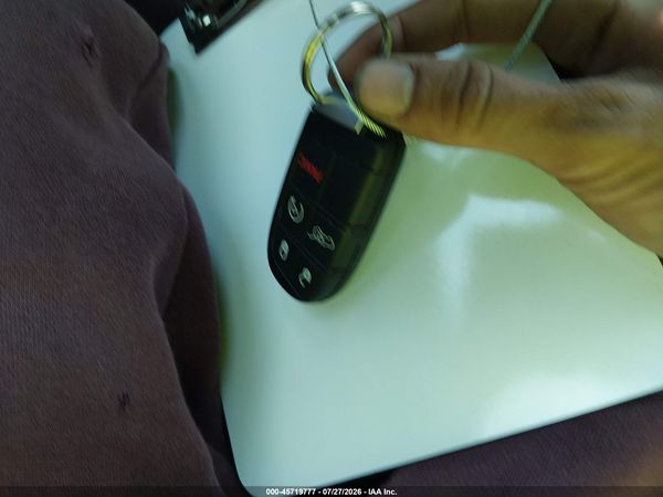 2021 JEEP GRAND CHEROKEE LAREDO X 4X4