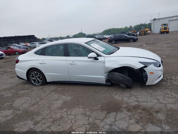 2022 HYUNDAI SONATA SEL