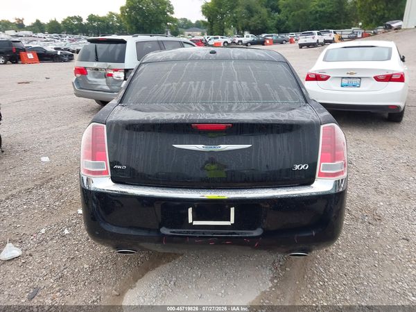 2012 CHRYSLER 300 LIMITED — I119
