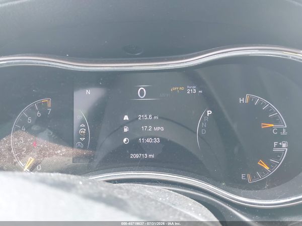2016 JEEP GRAND CHEROKEE Summit