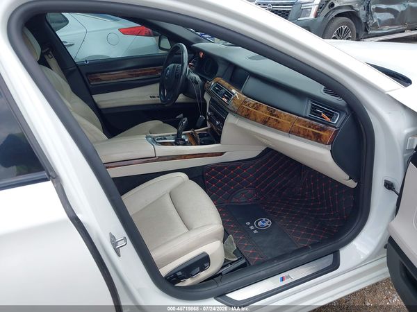 2015 BMW 750I 750i/Alpina B7