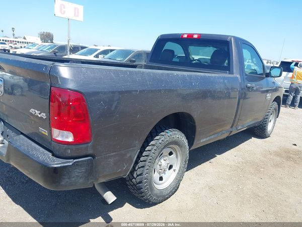 2019 RAM 1500 CLASSIC TRADESMAN  4X4 8' BOX