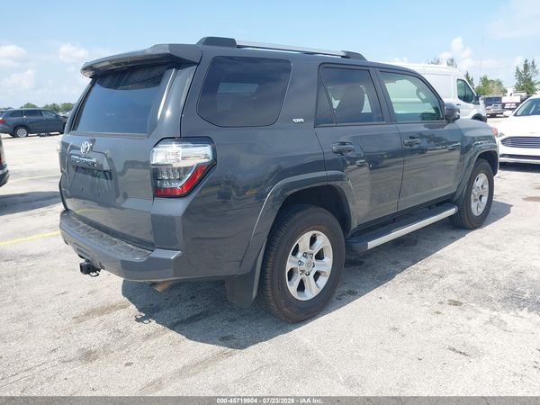 2024 TOYOTA 4RUNNER SR5