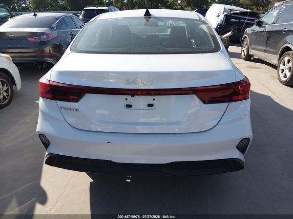 2024 KIA FORTE LXS