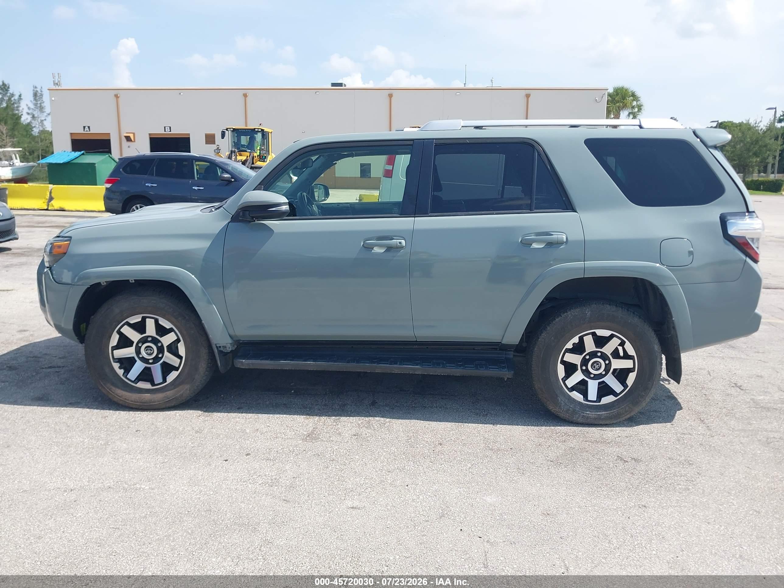 2022 TOYOTA 4RUNNER TRD OFF ROAD PREMIUM