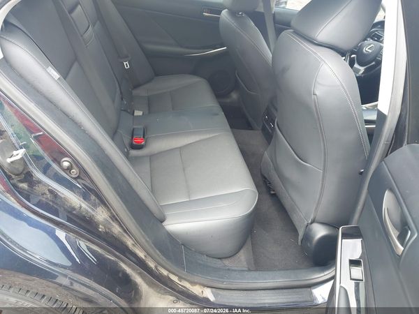 2019 LEXUS IS 300