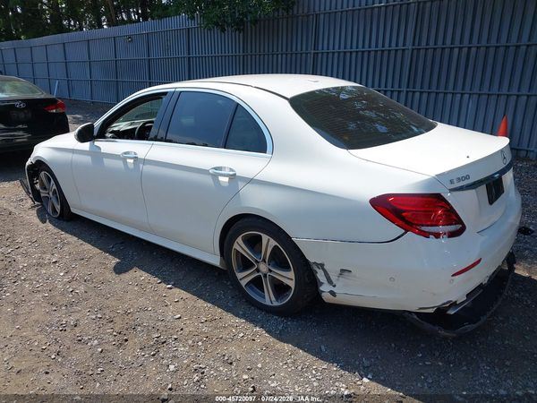 2017 MERCEDES-BENZ E 300 4MATIC