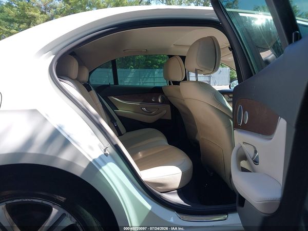 2017 MERCEDES-BENZ E 300 4MATIC