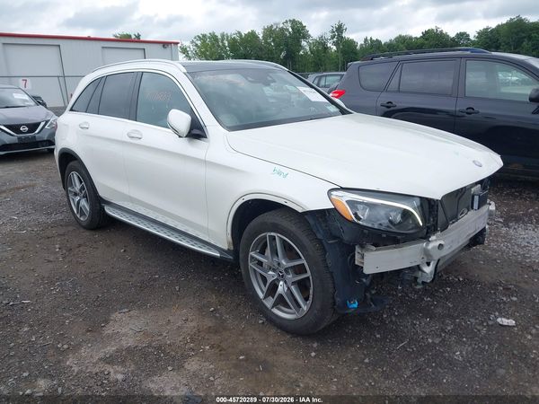 2017 MERCEDES-BENZ GLC 300 4MATIC