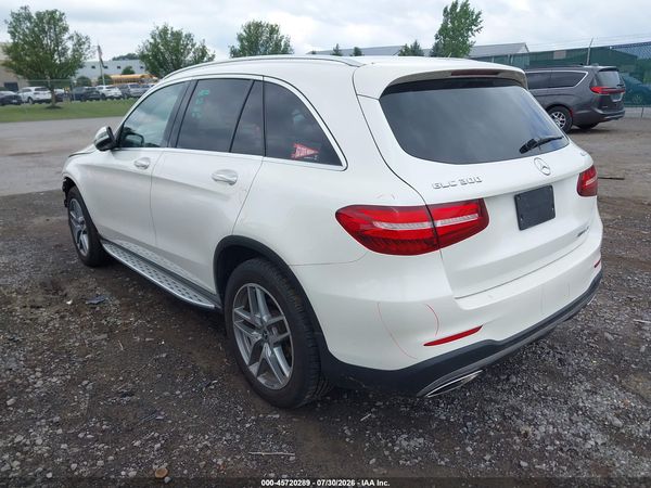 2017 MERCEDES-BENZ GLC 300 4MATIC