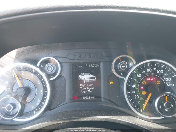 2019 RAM 1500 TRADESMAN  4X4 6'4 BOX